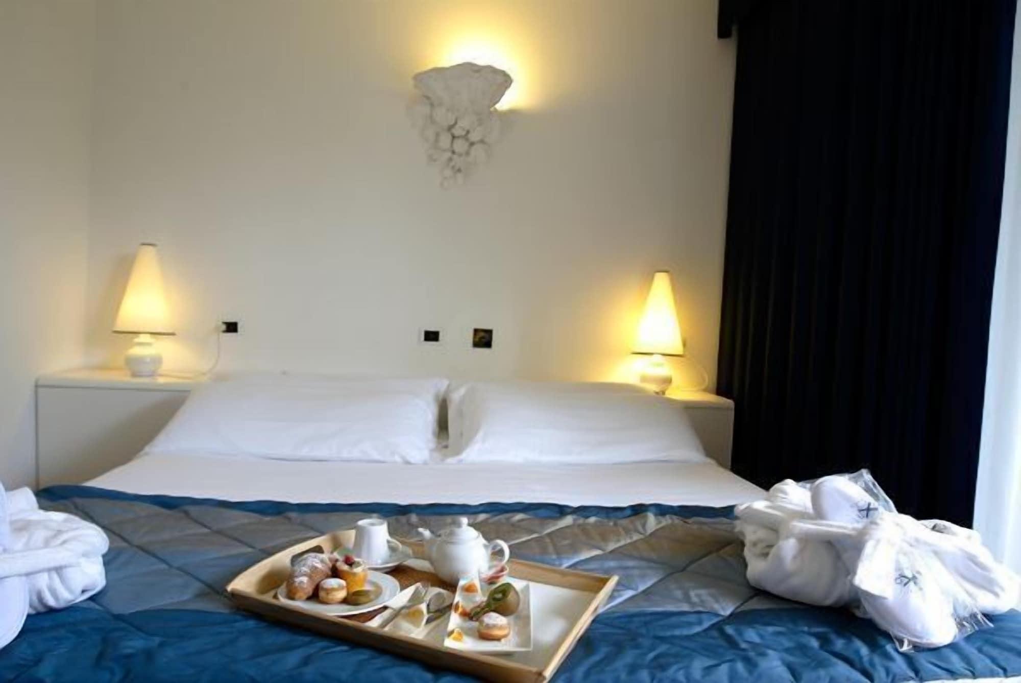 Luxor Hotel 4*