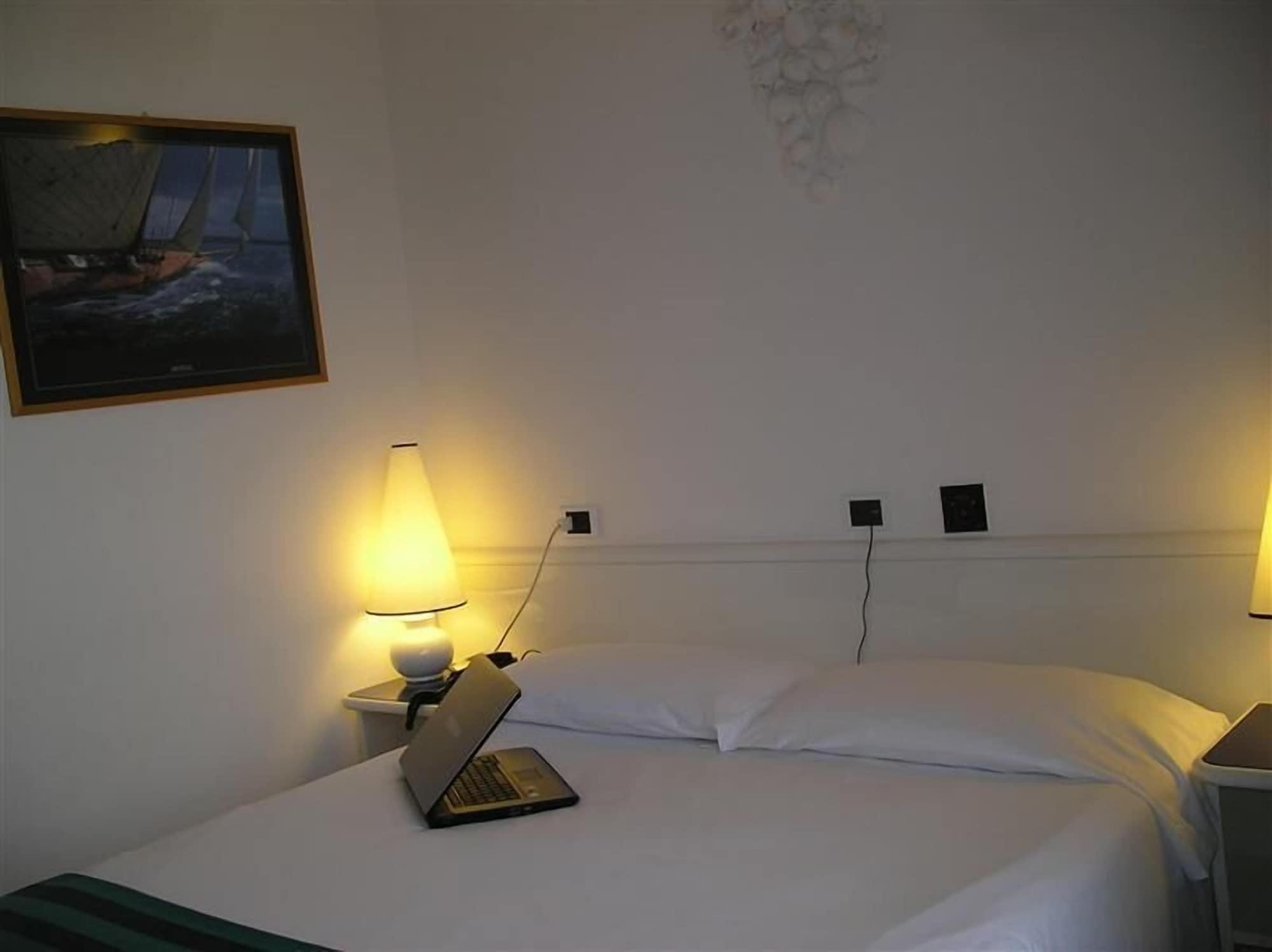 Luxor 4*