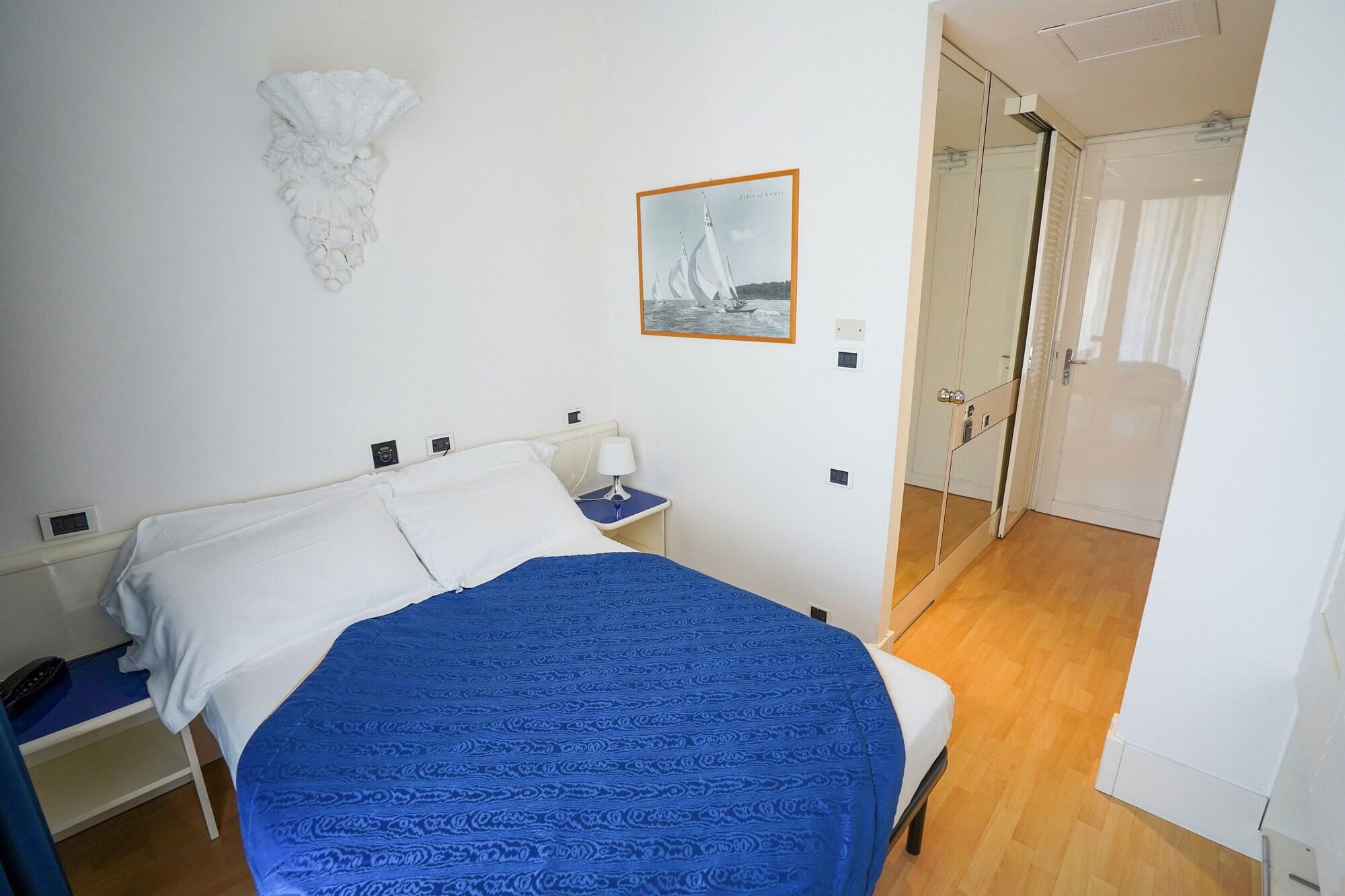 Luxor 4* Rimini